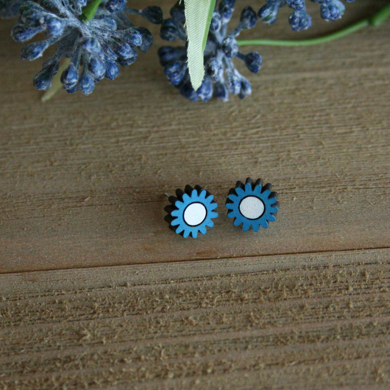 Hand-crafted Wood Daisy Earrings